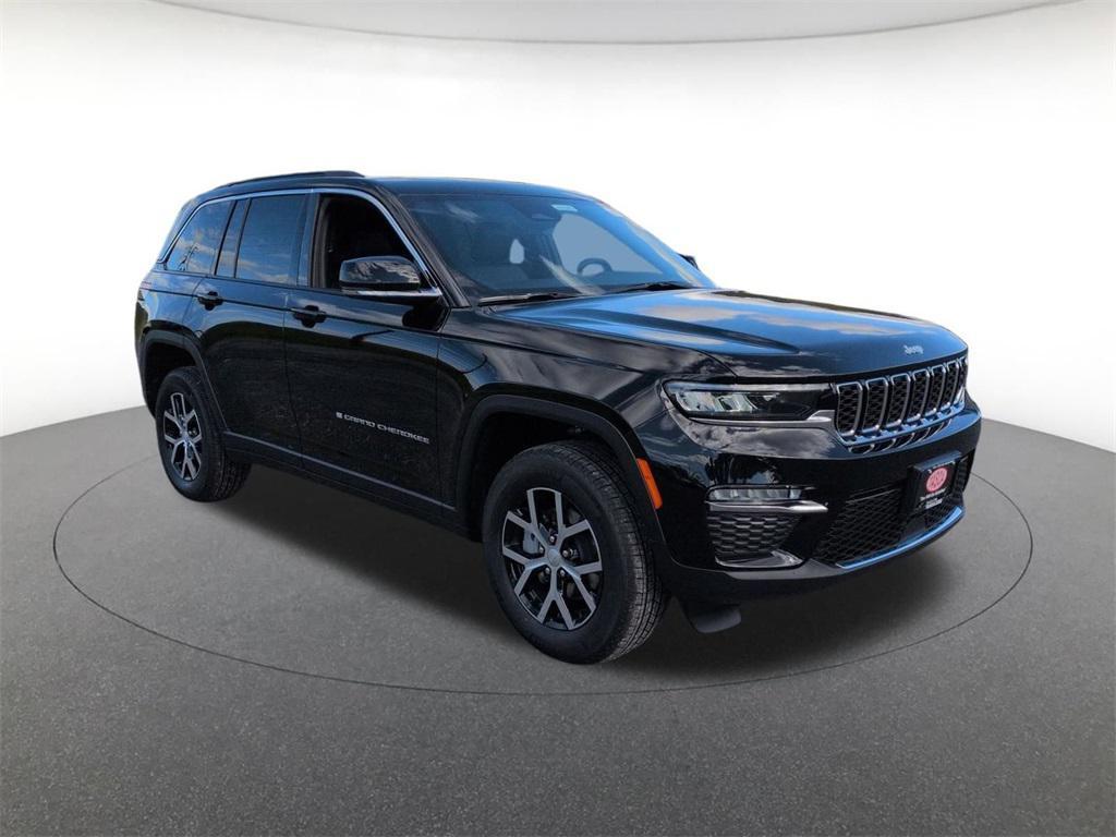 new 2025 Jeep Grand Cherokee car, priced at $45,760