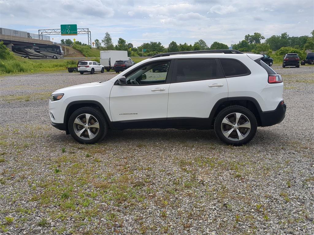 used 2022 Jeep Cherokee car, priced at $25,200