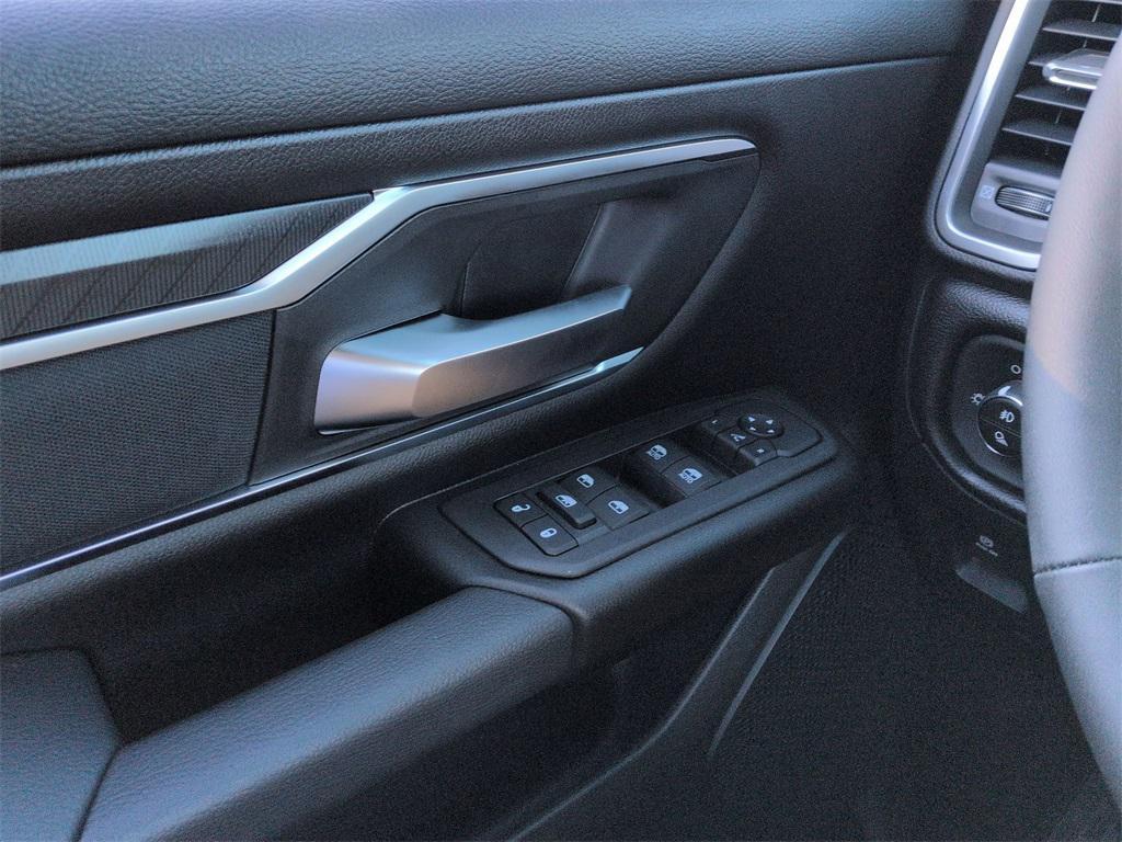 new 2025 Ram 1500 car, priced at $60,800