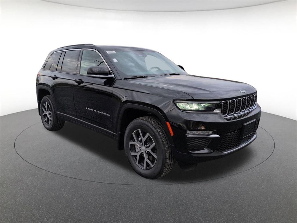 new 2025 Jeep Grand Cherokee car, priced at $48,185