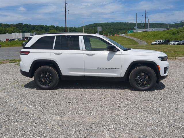 new 2025 Jeep Grand Cherokee car