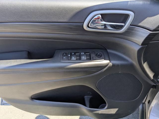 used 2021 Jeep Grand Cherokee car, priced at $25,900