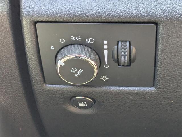 used 2021 Jeep Grand Cherokee car, priced at $25,900