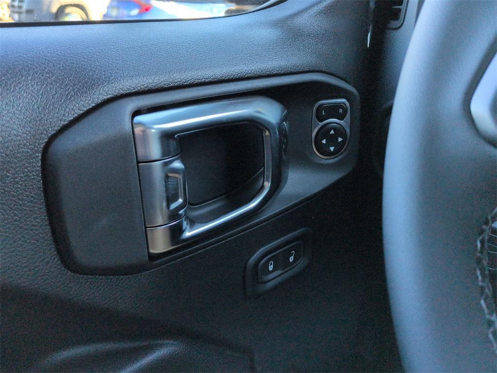 new 2026 Jeep Wrangler car, priced at $51,335