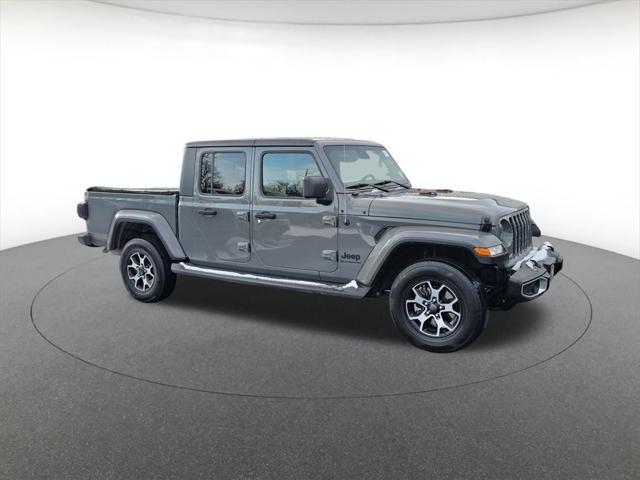 used 2021 Jeep Gladiator car, priced at $31,900