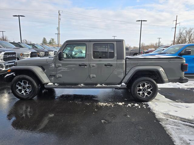 used 2021 Jeep Gladiator car, priced at $31,950