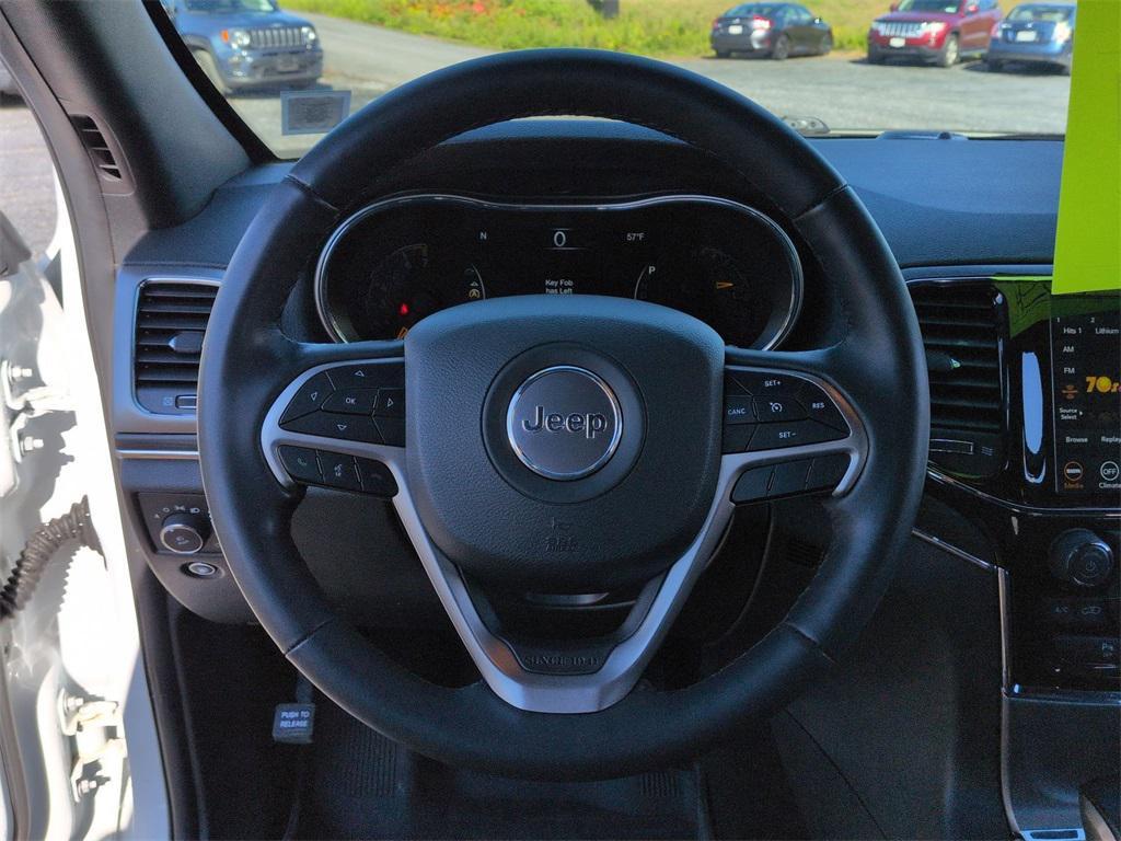 used 2022 Jeep Grand Cherokee car, priced at $28,900