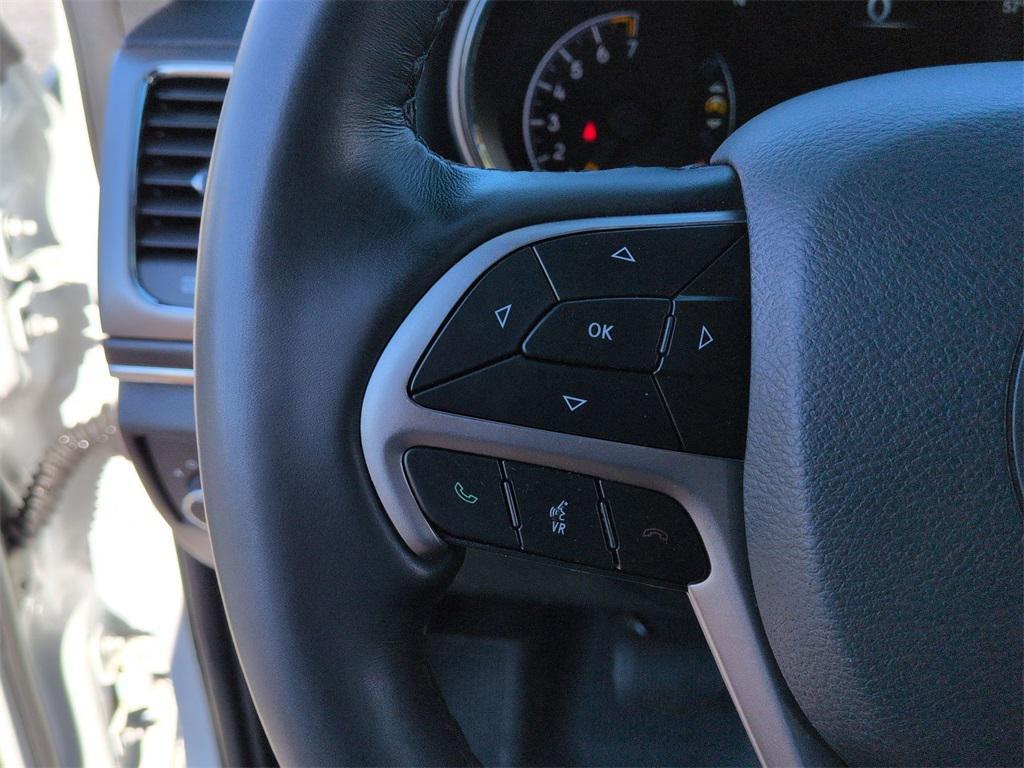 used 2022 Jeep Grand Cherokee car, priced at $28,900