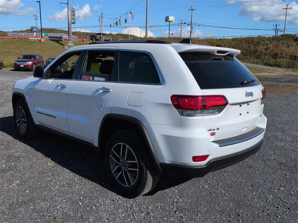 used 2022 Jeep Grand Cherokee car, priced at $28,900