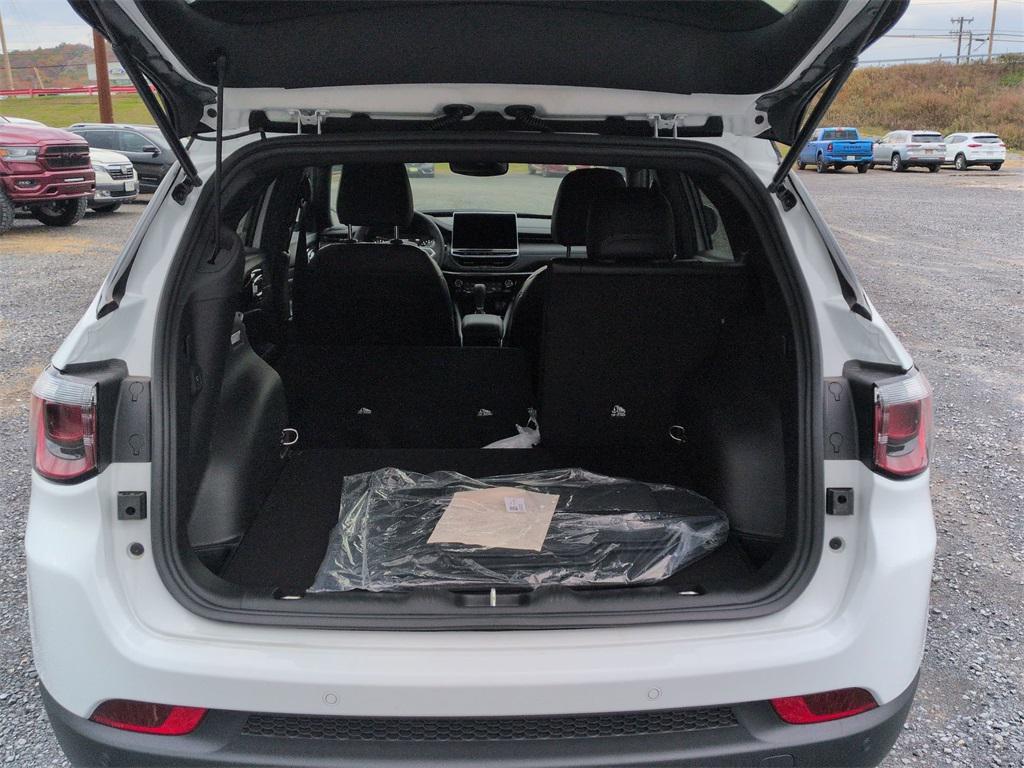 new 2026 Jeep Compass car, priced at $35,750