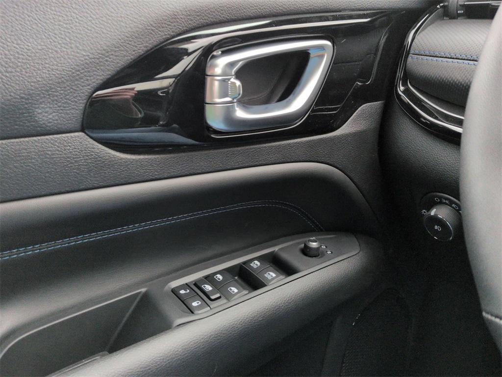 new 2026 Jeep Compass car, priced at $35,750