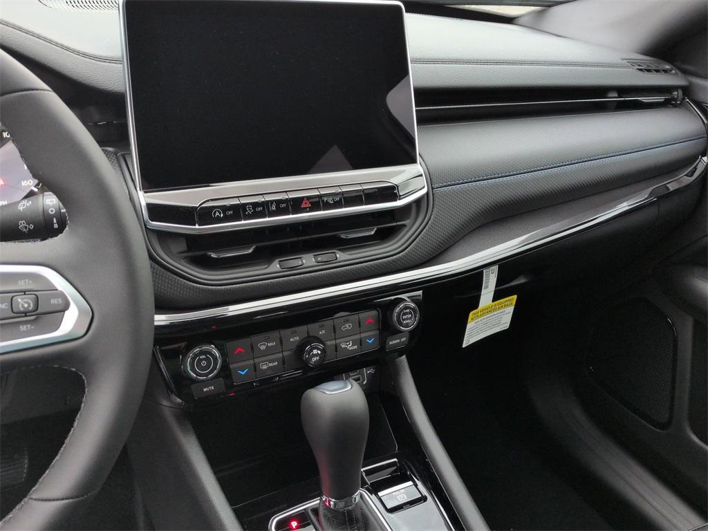 new 2026 Jeep Compass car, priced at $35,750