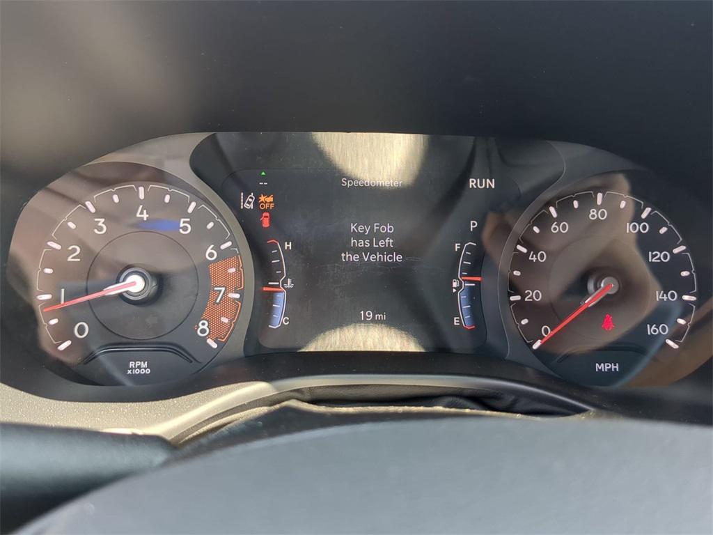 new 2025 Jeep Compass car, priced at $33,585