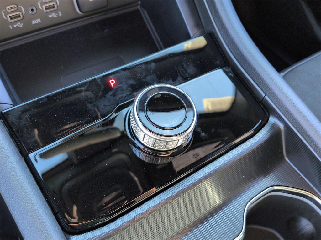 new 2025 Jeep Grand Cherokee car, priced at $42,905