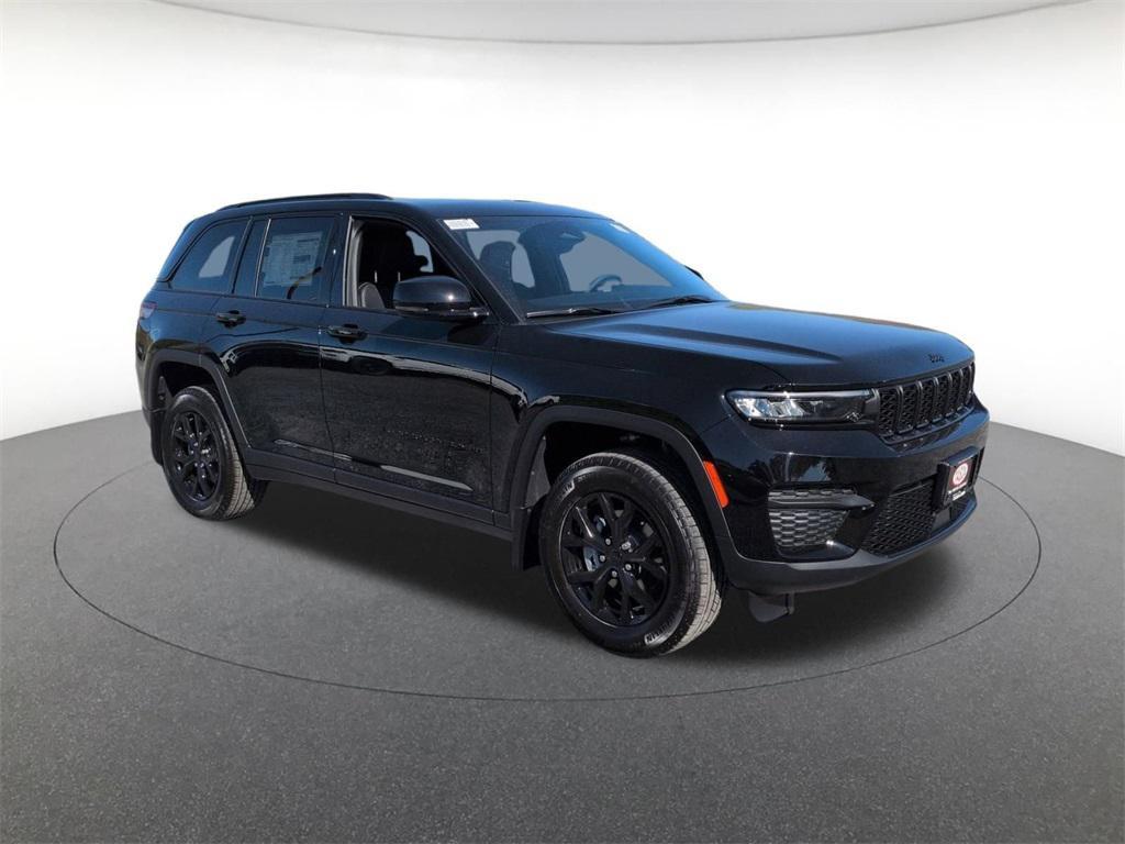 new 2025 Jeep Grand Cherokee car, priced at $42,905