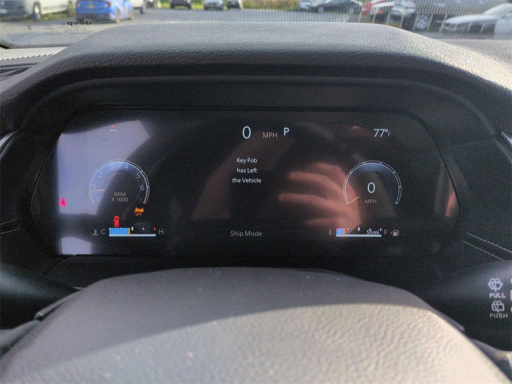 new 2025 Jeep Grand Cherokee car, priced at $44,405