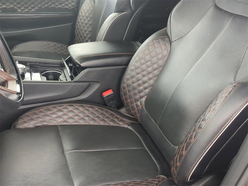 used 2023 Jeep Grand Cherokee L car, priced at $48,305