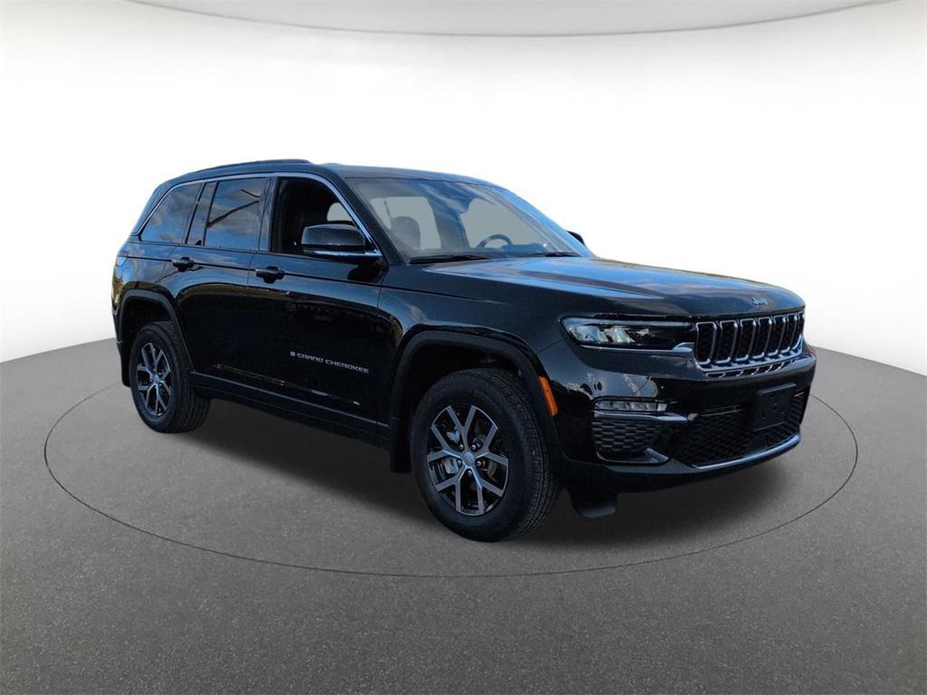 new 2025 Jeep Grand Cherokee car, priced at $48,185