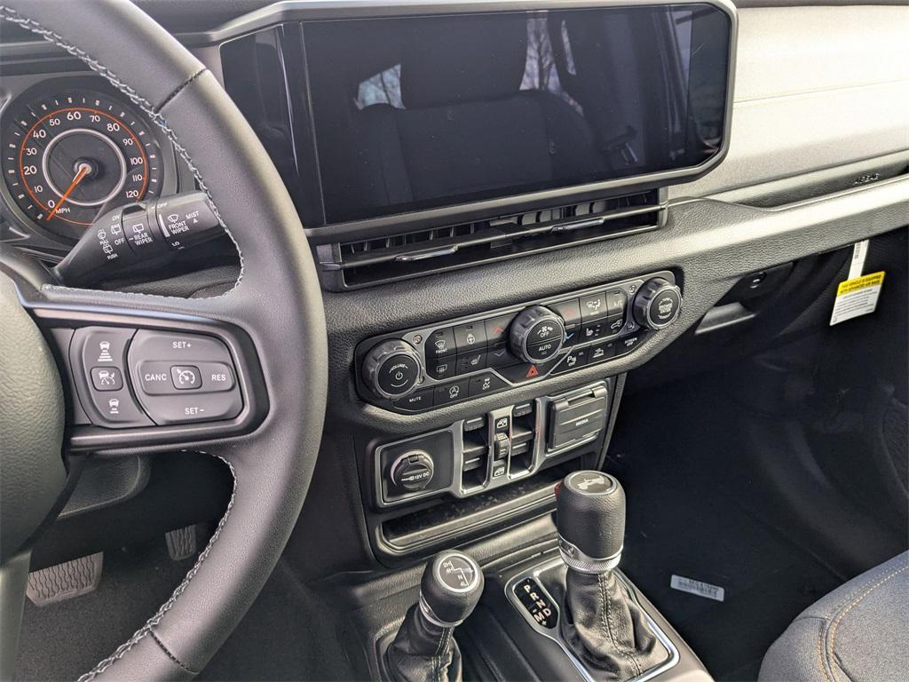 new 2025 Jeep Wrangler car, priced at $50,960