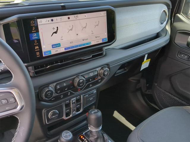 new 2025 Jeep Wrangler car