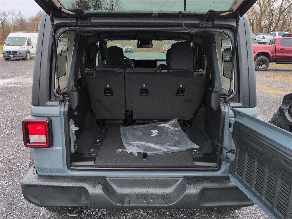 new 2026 Jeep Wrangler car, priced at $47,560