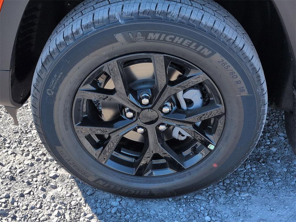 new 2025 Jeep Grand Cherokee car, priced at $44,905