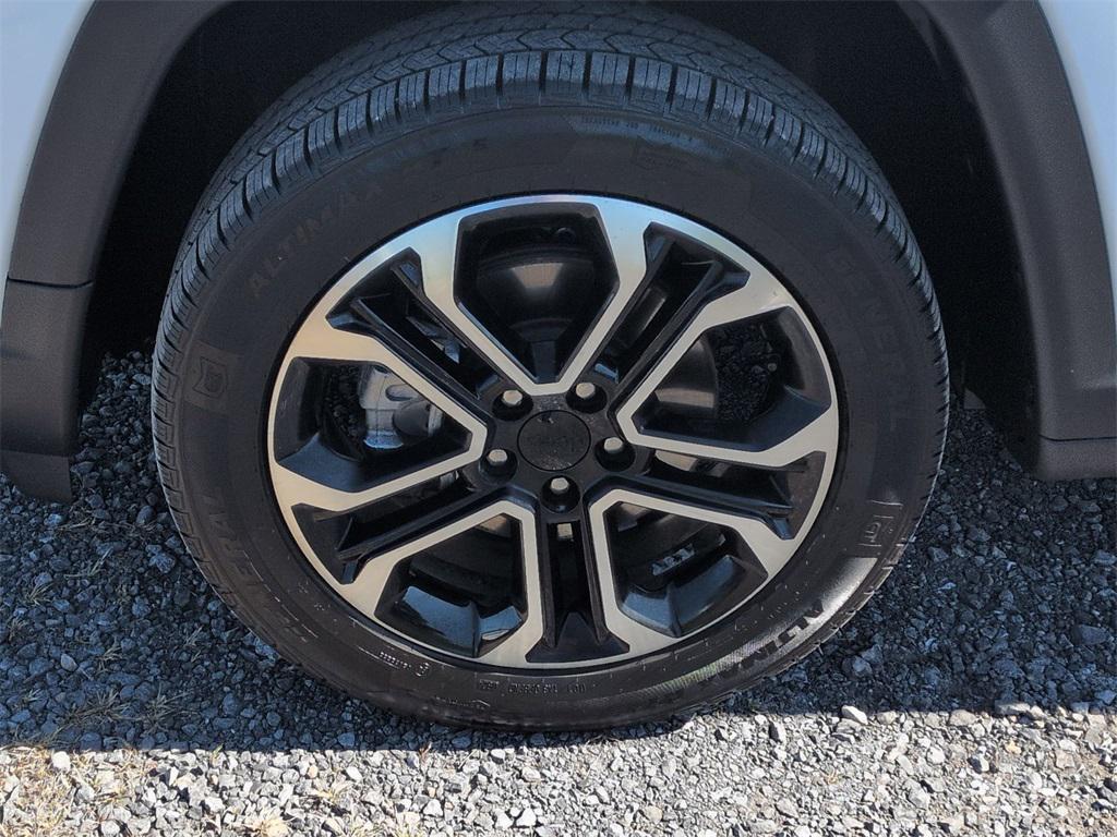 used 2022 Jeep Compass car, priced at $22,950