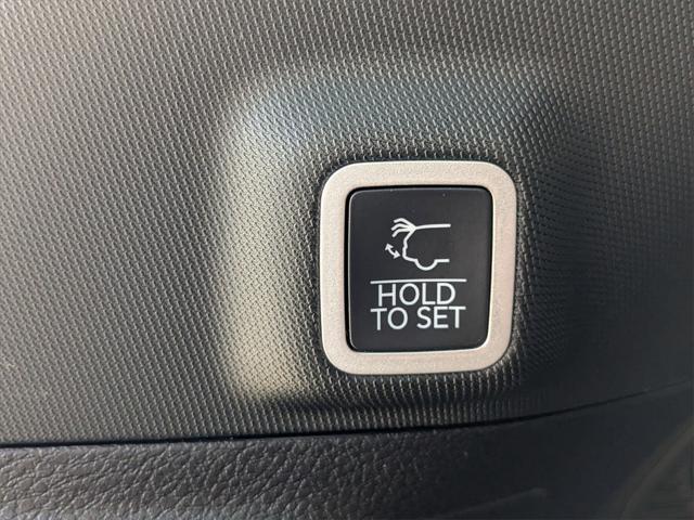 new 2025 Jeep Grand Cherokee car, priced at $43,115