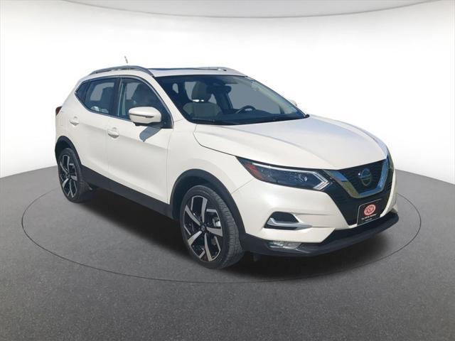 used 2022 Nissan Rogue Sport car, priced at $22,700