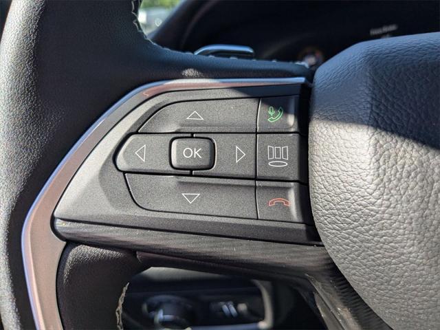 new 2025 Jeep Grand Cherokee car, priced at $41,805