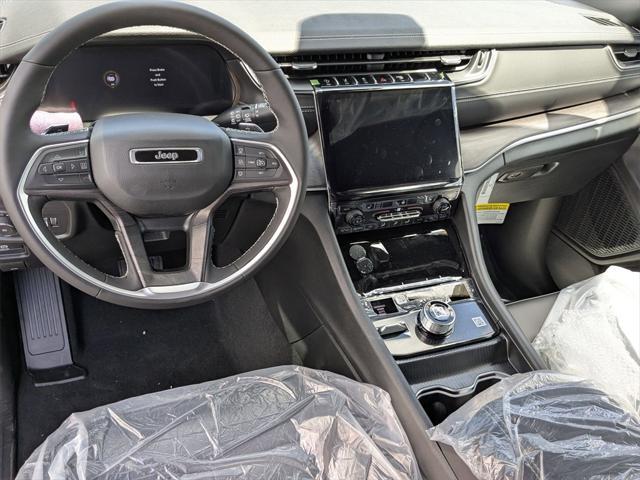 new 2025 Jeep Grand Cherokee car, priced at $48,526
