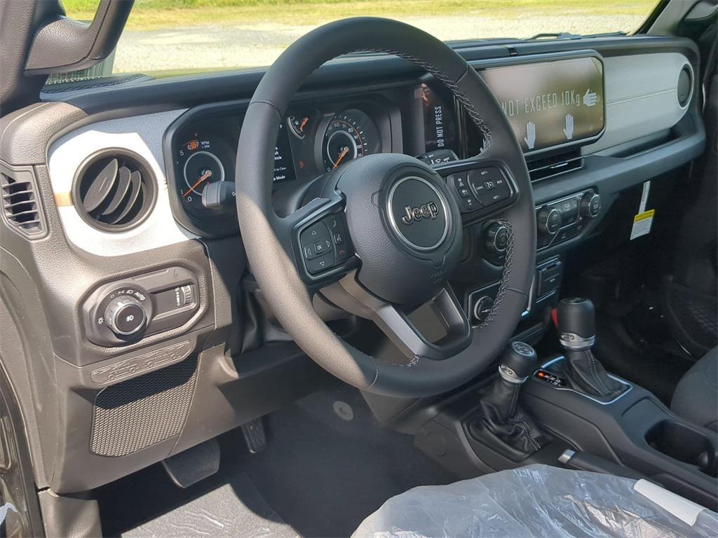 new 2025 Jeep Wrangler car, priced at $41,845