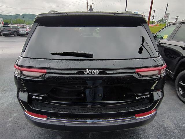 new 2025 Jeep Grand Cherokee car, priced at $43,896