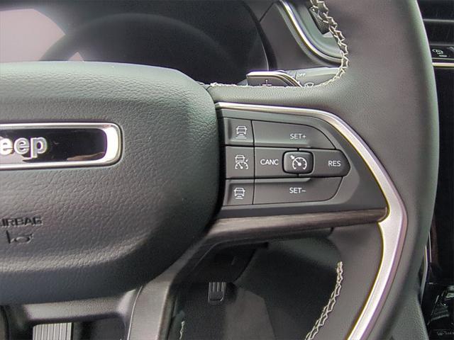 new 2025 Jeep Grand Cherokee car, priced at $43,896