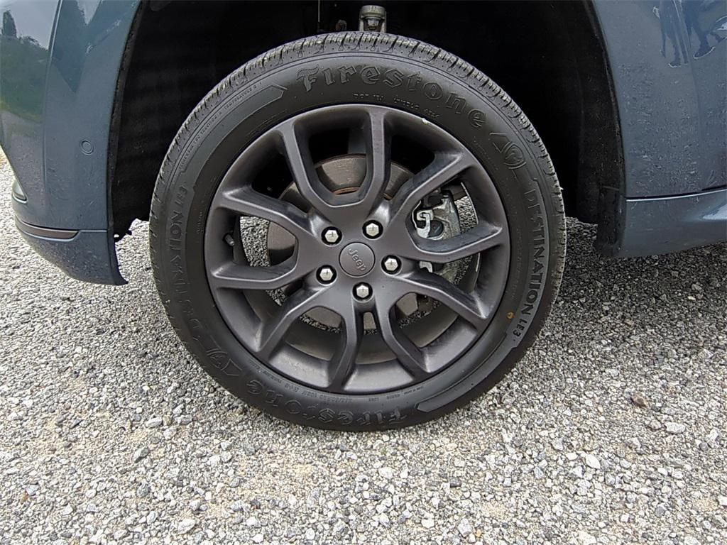 used 2021 Jeep Grand Cherokee car, priced at $24,950