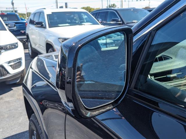 new 2024 Jeep Grand Cherokee L car, priced at $49,910