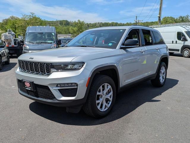 used 2022 Jeep Grand Cherokee car, priced at $31,500