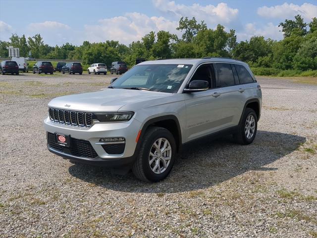 used 2022 Jeep Grand Cherokee car, priced at $31,400
