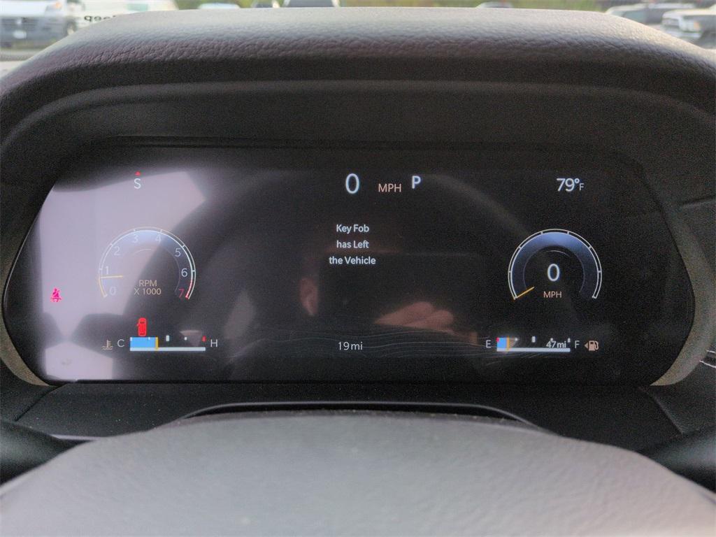 new 2025 Jeep Grand Cherokee car, priced at $42,905