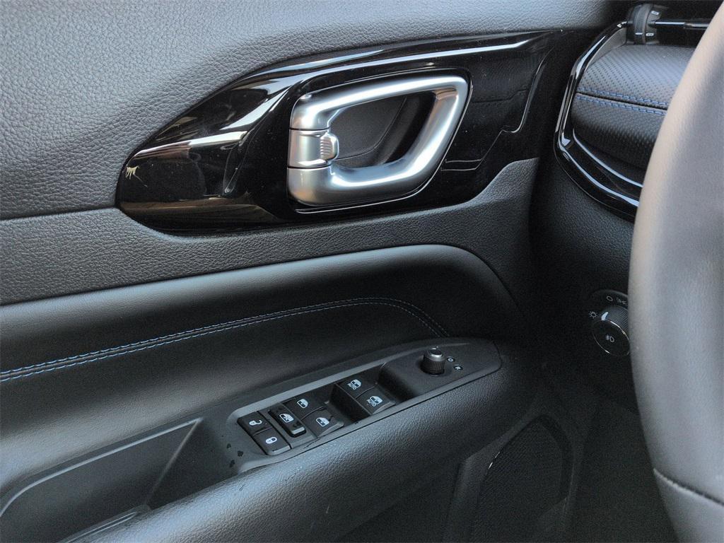 new 2026 Jeep Compass car, priced at $35,750