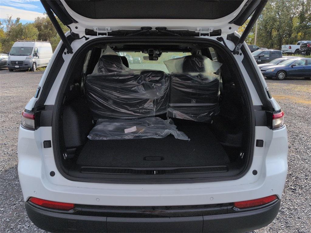 new 2025 Jeep Grand Cherokee car