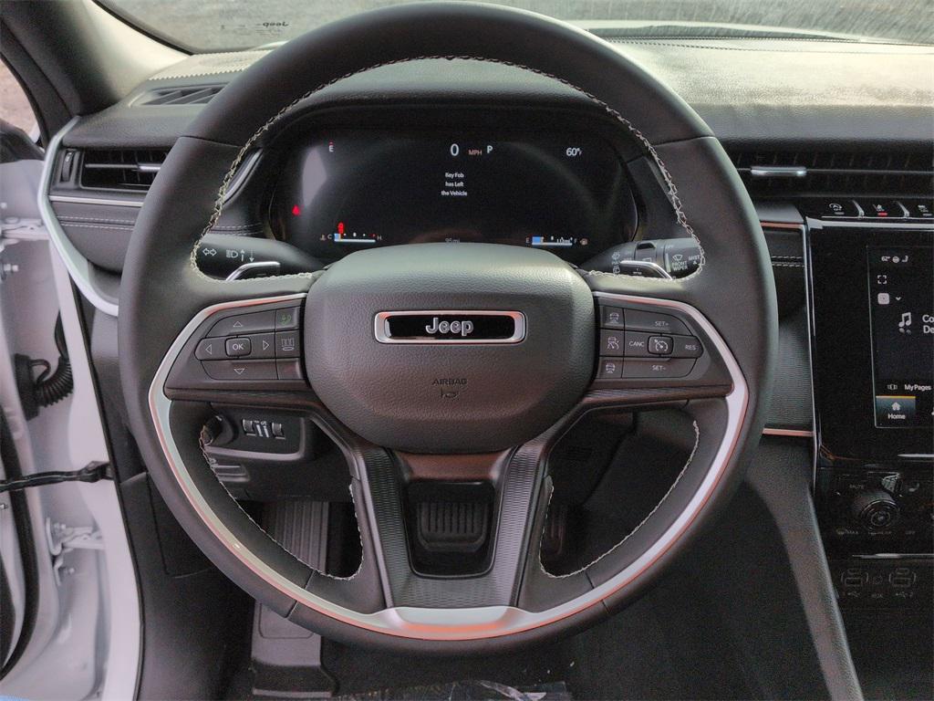 new 2025 Jeep Grand Cherokee car