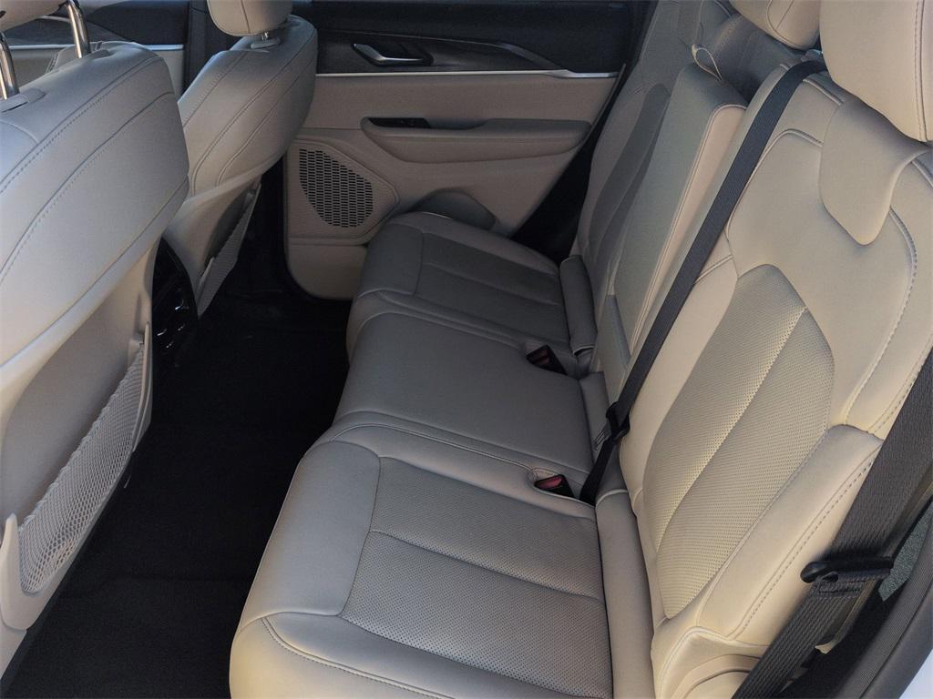 used 2023 Jeep Grand Cherokee car, priced at $30,800