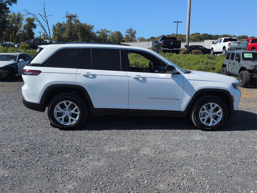 used 2023 Jeep Grand Cherokee car, priced at $30,800