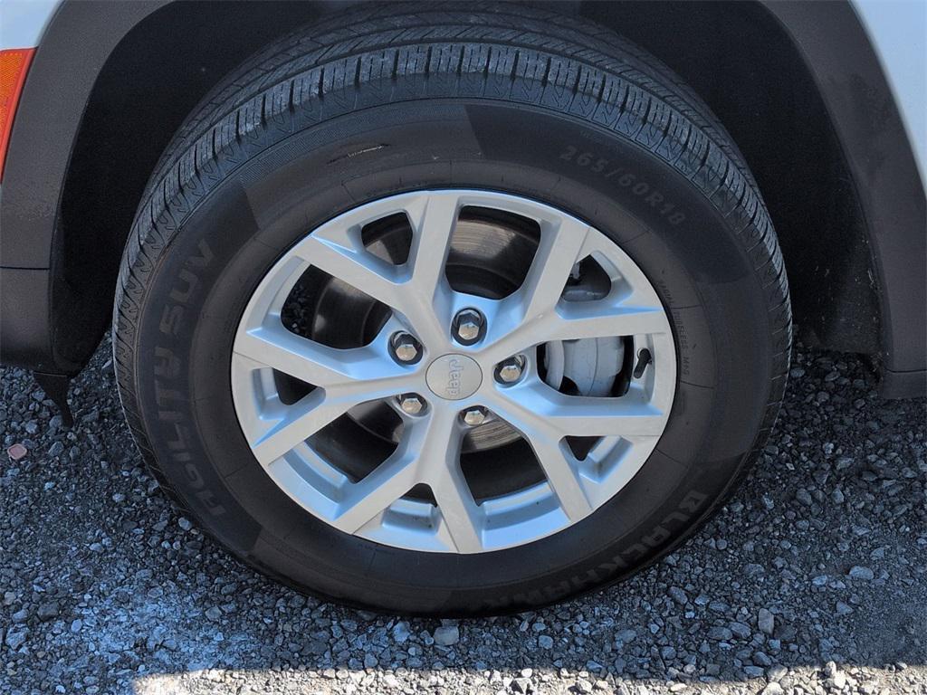 used 2023 Jeep Grand Cherokee car, priced at $30,800