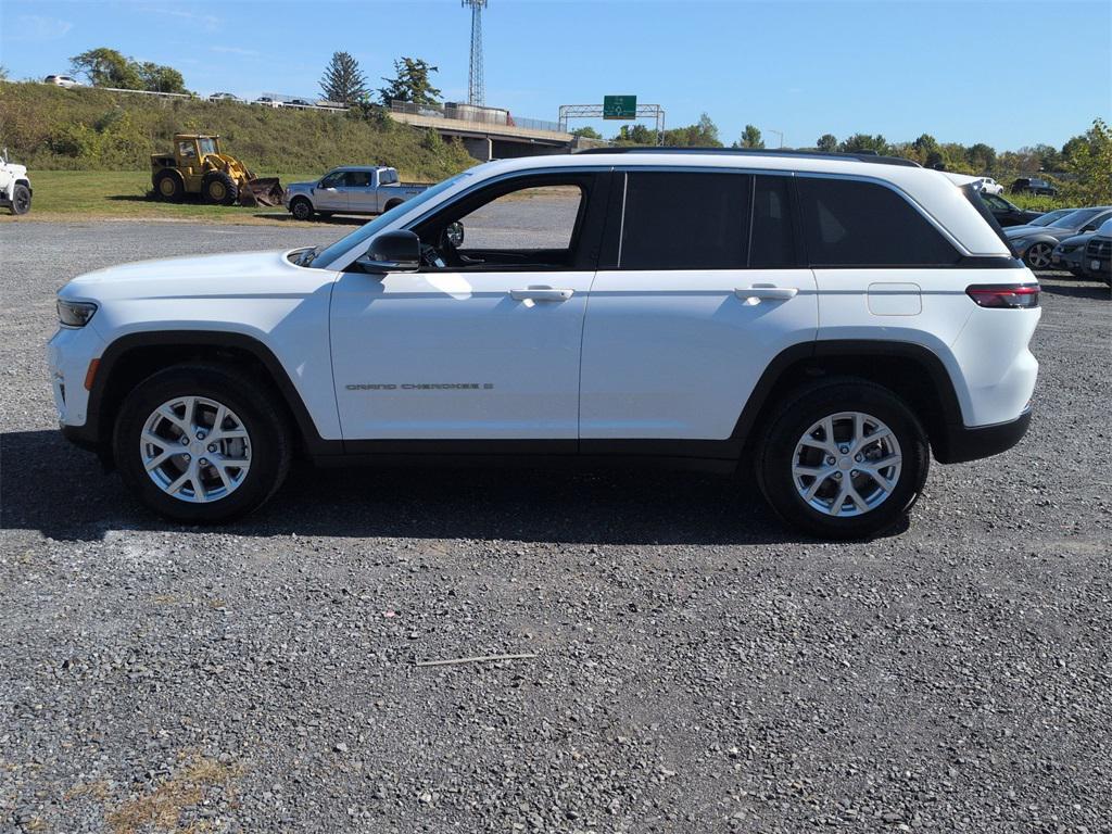 used 2023 Jeep Grand Cherokee car, priced at $30,800