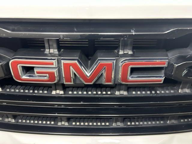 used 2022 GMC Canyon car, priced at $25,990