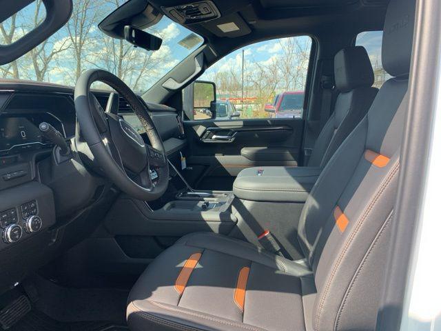 new 2025 GMC Sierra 2500 car, priced at $77,015