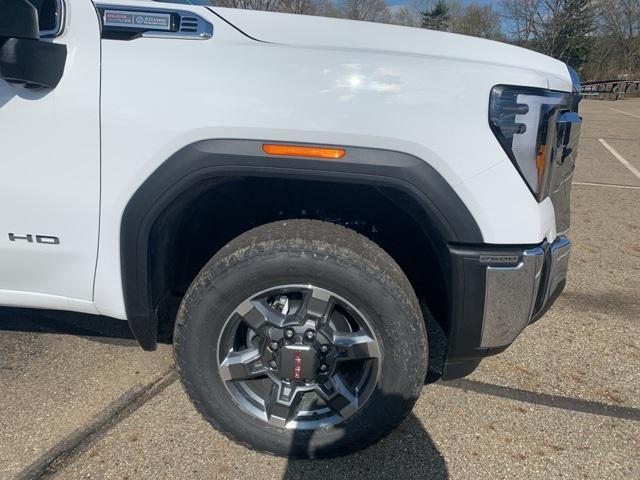 new 2025 GMC Sierra 2500 car, priced at $58,475