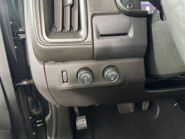 used 2022 GMC Canyon car, priced at $34,900